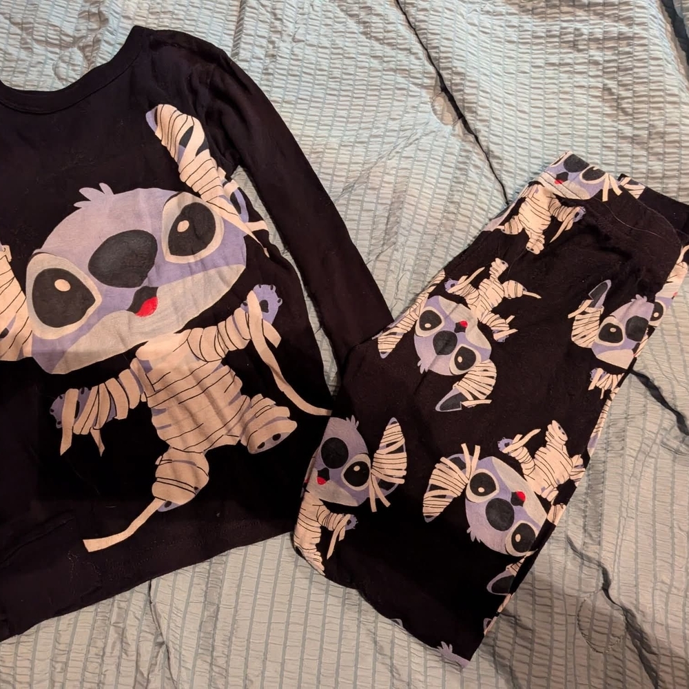 Adorable Black and White Kids Pajama Set with Cartoon Design
